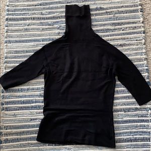 Turtleneck thin sweater